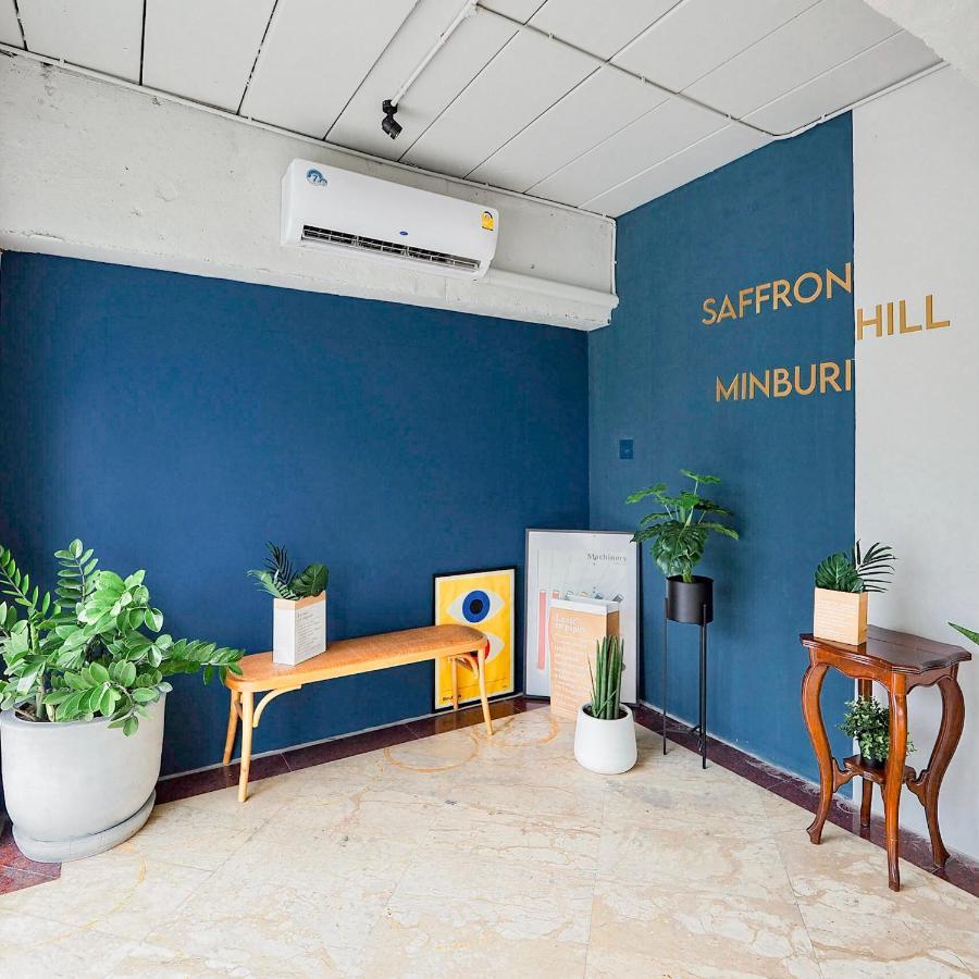 Saffron Hill Minburi Hotel Bangkok Bagian luar foto